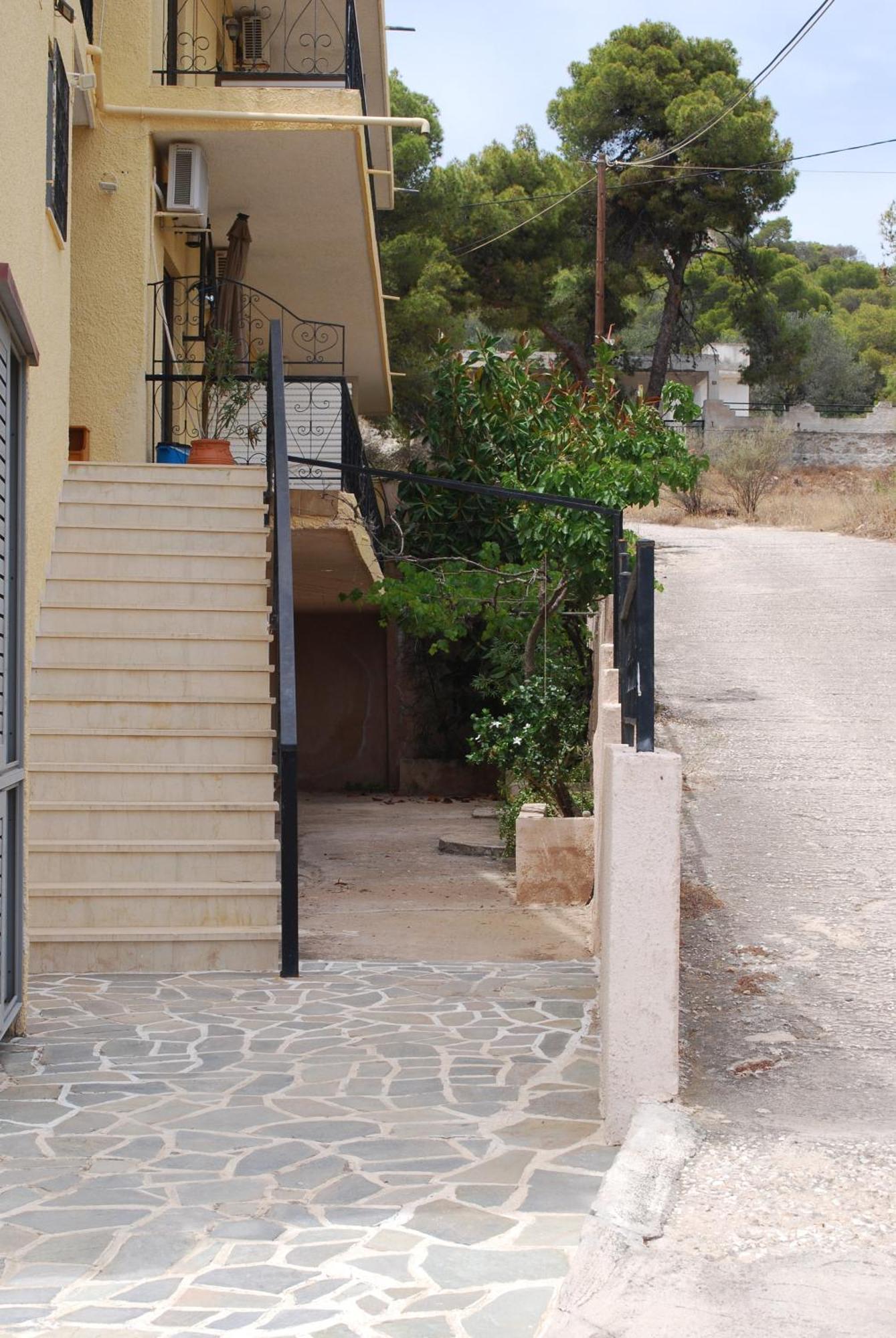 Sunset Rooms Agia Marina  Exterior photo