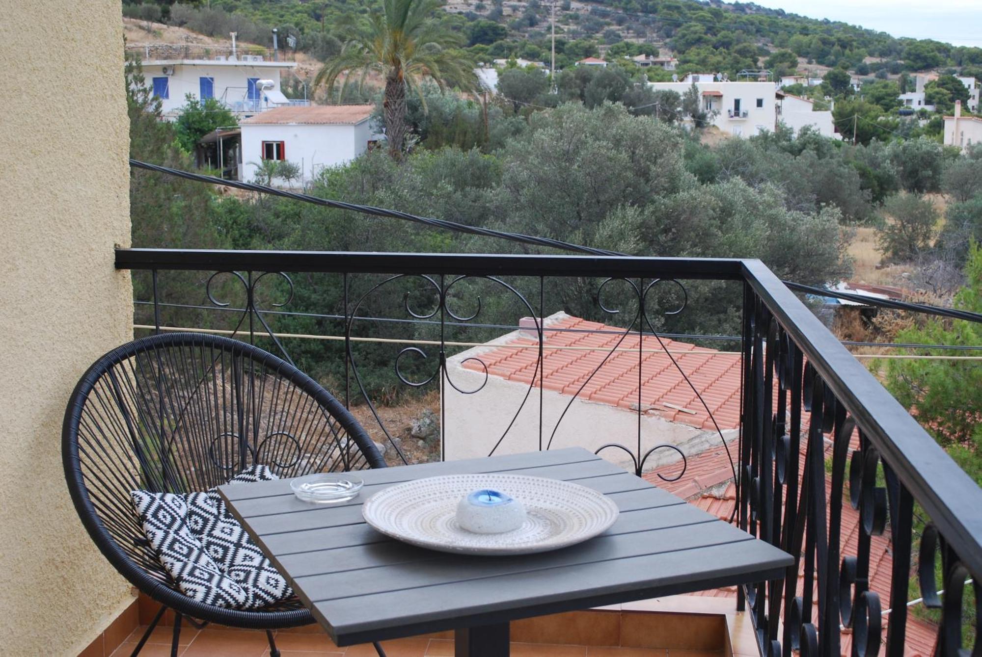 Sunset Rooms Agia Marina  Exterior photo