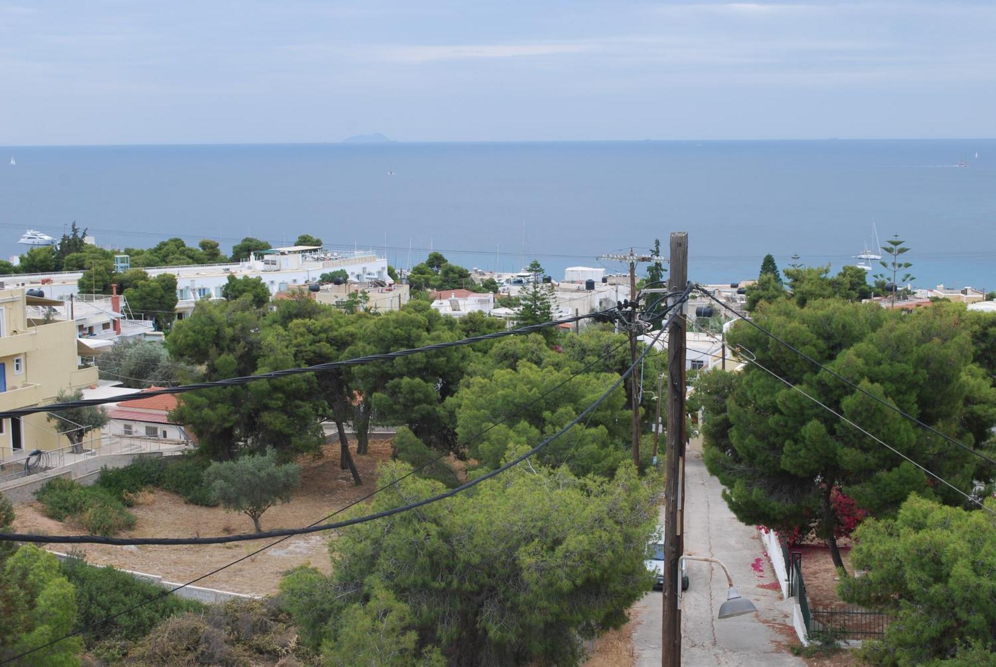 Sunset Rooms Agia Marina  Exterior photo