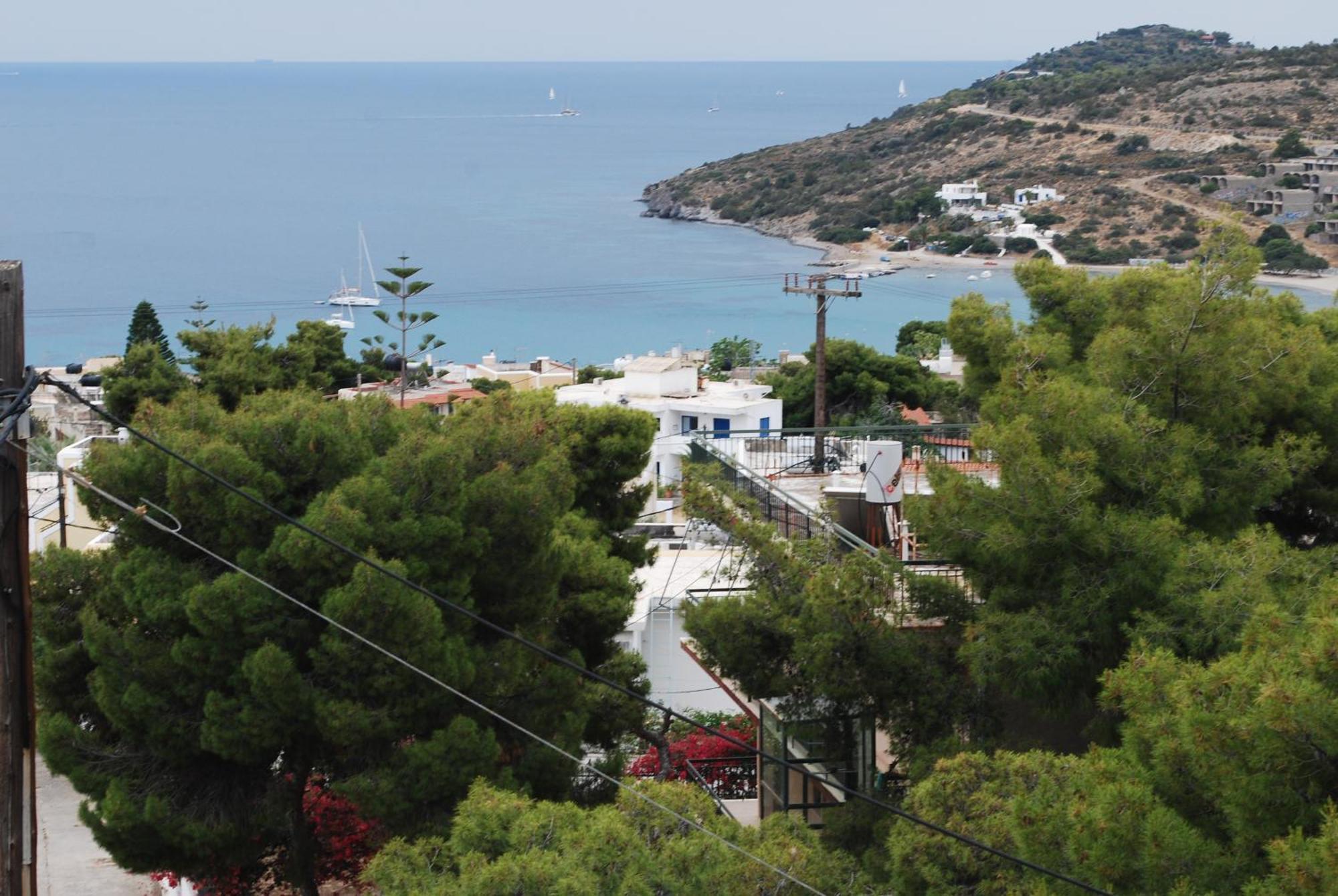 Sunset Rooms Agia Marina  Exterior photo